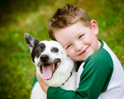 7 Alasan Anak Anda Butuh Anjing Sebagai Teman